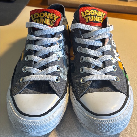 Looney Tunes Bugs Bunny Daffy Duck Black Canvas Sneakers converse - Picture 11 of 11